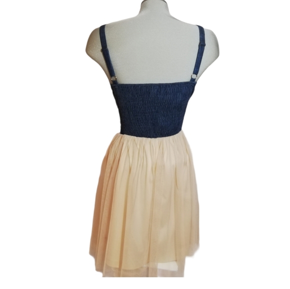 Studs Sumer Dress - Picture 3 of 7